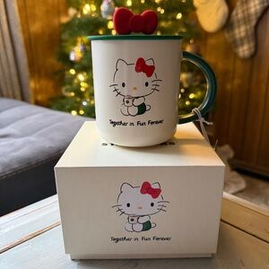 Starbucks Hello Kitty Mug